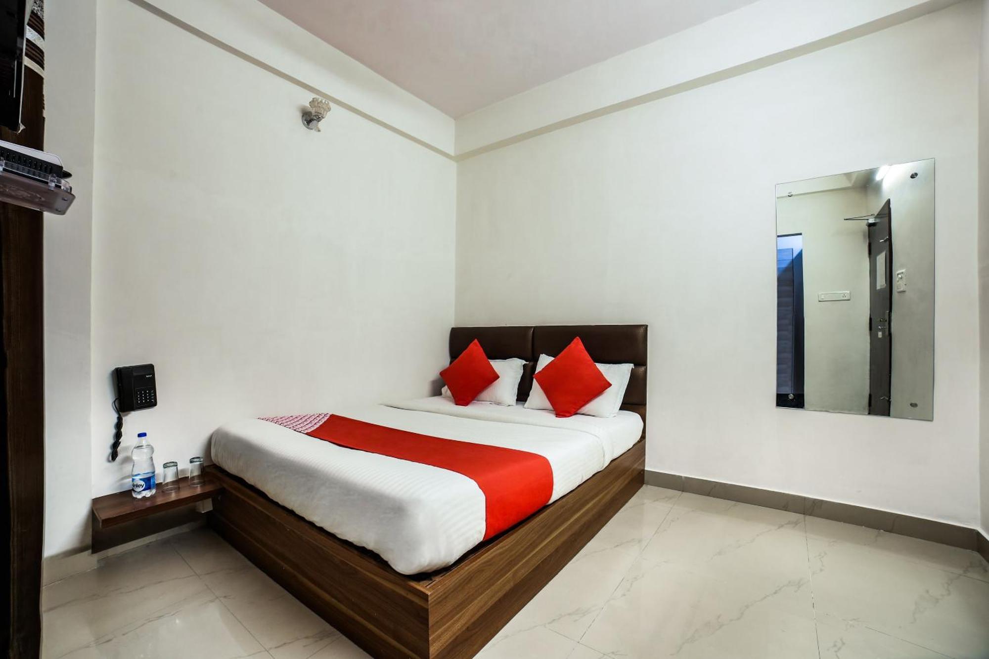 Aarav Hotel Jaipur Extérieur photo